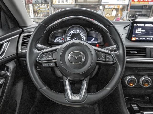 Mazda Mazda3  第5張相片