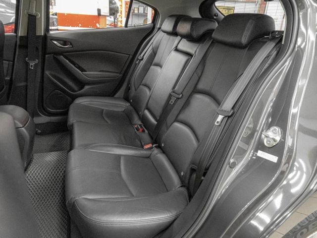 Mazda Mazda3  第9張相片