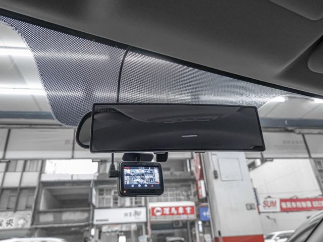 Mazda Mazda3  第17張相片