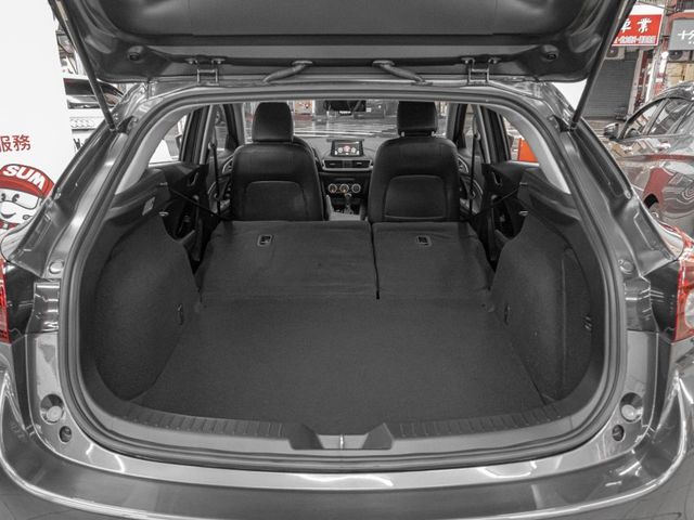 Mazda Mazda3  第21張相片