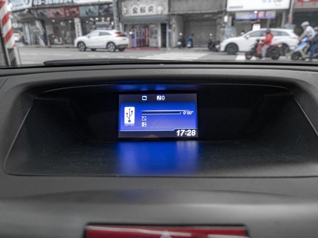 Honda CR-V  第11張相片