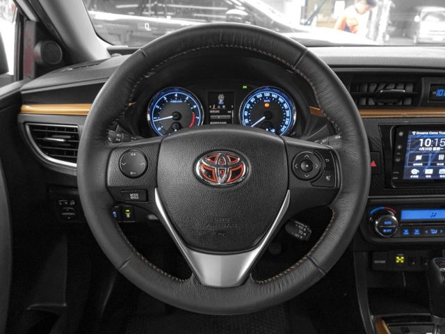 Toyota ALTIS  第5張相片