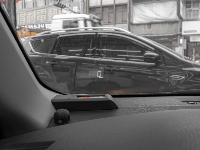 Toyota ALTIS  第19張相片