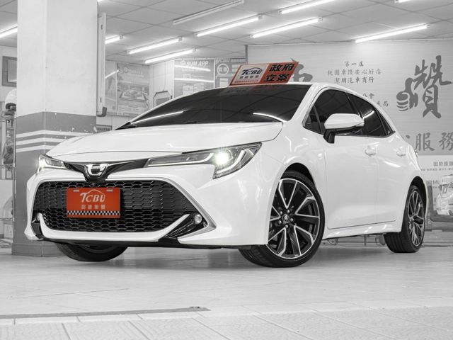Toyota Auris  第1張相片