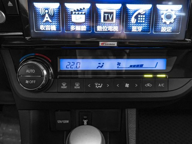 Toyota ALTIS  第13張相片