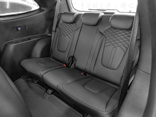 Hyundai Custin  第11張相片