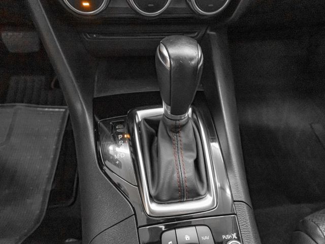 Mazda Mazda3  第15張相片