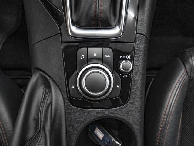 Mazda Mazda3  第16張相片
