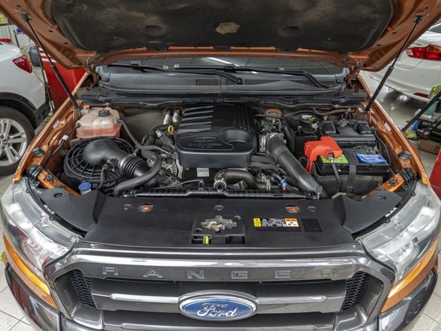 2017年 FORD福特 RANGER 橘 3.2／定速.電動椅.倒車顯影.CarPlay  第3張相片