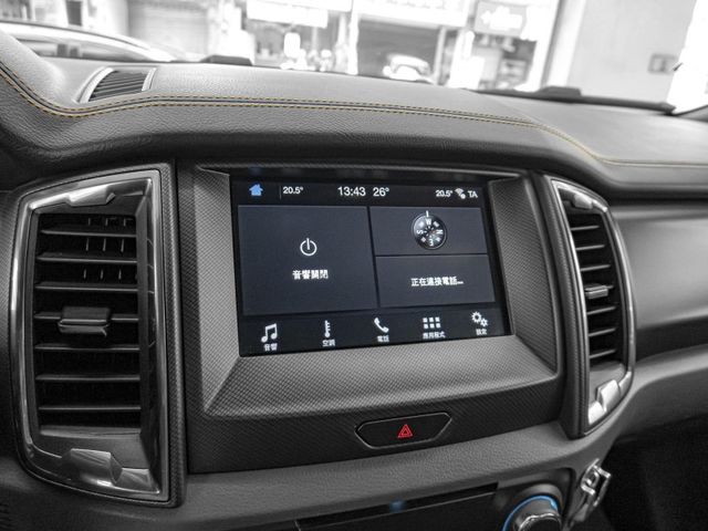 2017年 FORD福特 RANGER 橘 3.2／定速.電動椅.倒車顯影.CarPlay  第10張相片