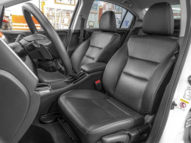 2017年 HONDA本田 CITY 白 1.5／定速.導航.倒車顯影.恆溫  第7張相片