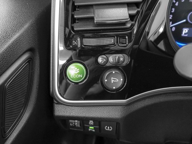 2017年 HONDA本田 CITY 白 1.5／定速.導航.倒車顯影.恆溫  第14張相片