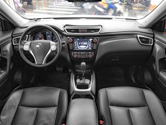 Nissan X-Trail  第7張相片