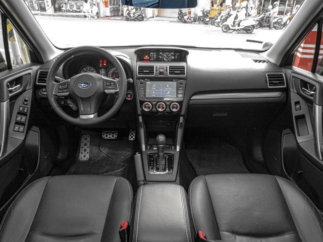 Subaru Forester  第7張相片