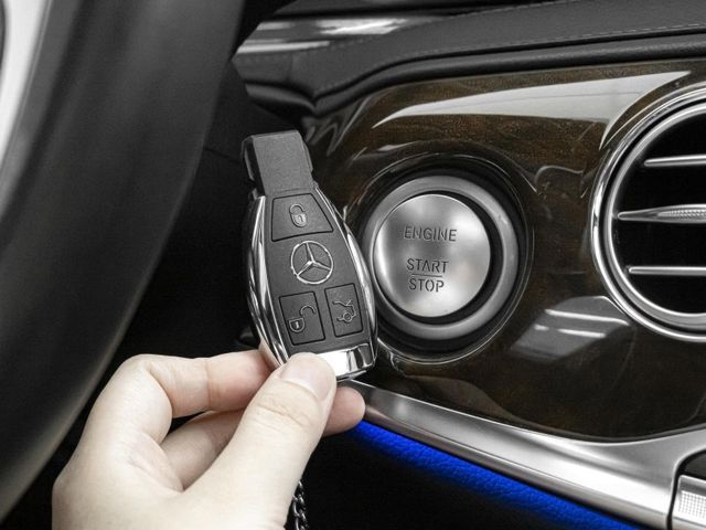 Mercedes-Benz/賓士 S400  第6張相片