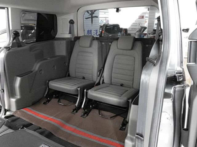 Ford/福特 Tourneo Connect  第12張相片