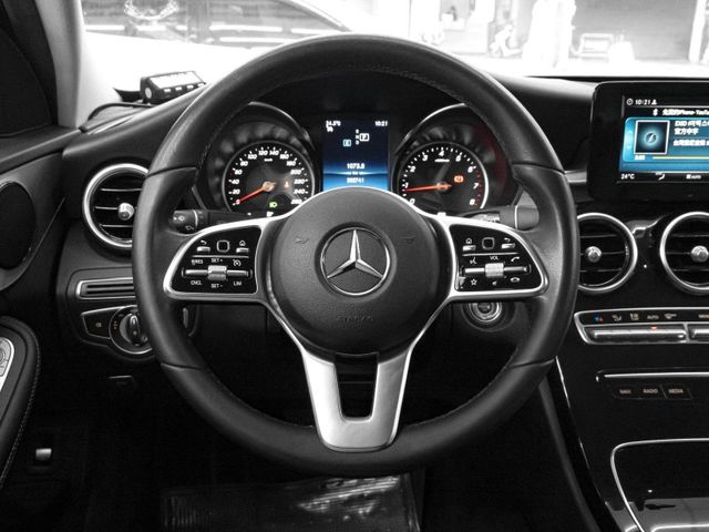 Mercedes-Benz/賓士 C200  第5張相片