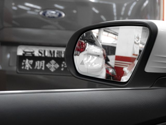 Mercedes-Benz/賓士 C200  第19張相片