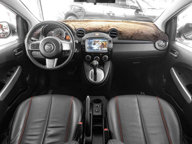 Mazda Mazda2  第6張相片
