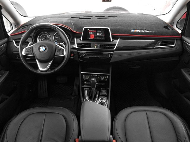 BMW/ 寶馬 220i GT  第7張相片