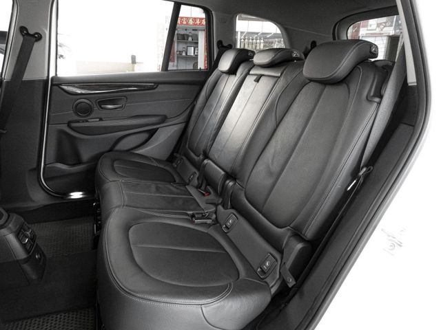 BMW/ 寶馬 220i GT  第9張相片