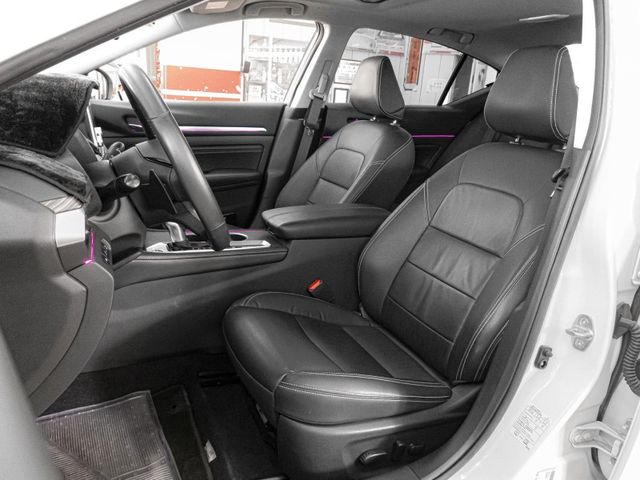 Nissan Altima  第8張相片