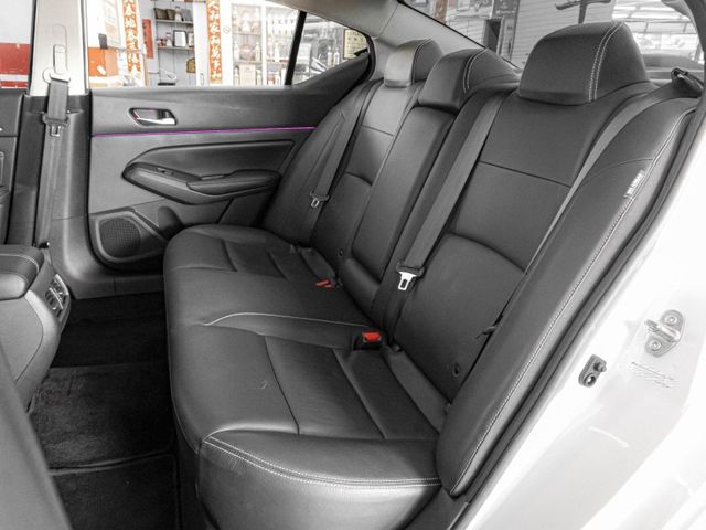 Nissan Altima  第9張相片