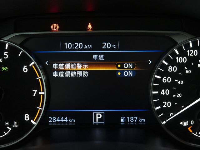 Nissan Altima  第19張相片