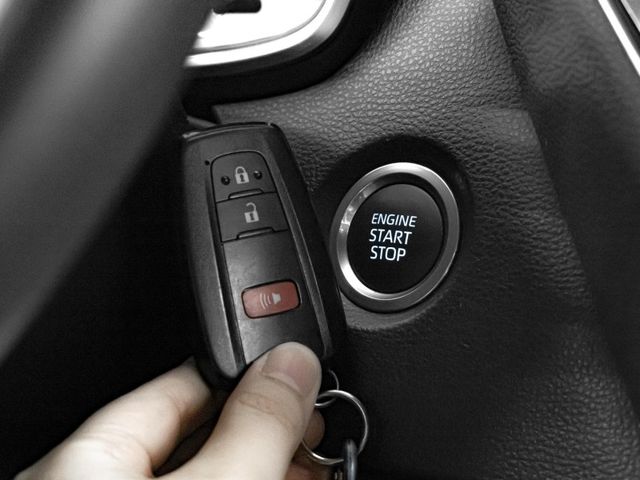 Toyota Auris  第6張相片