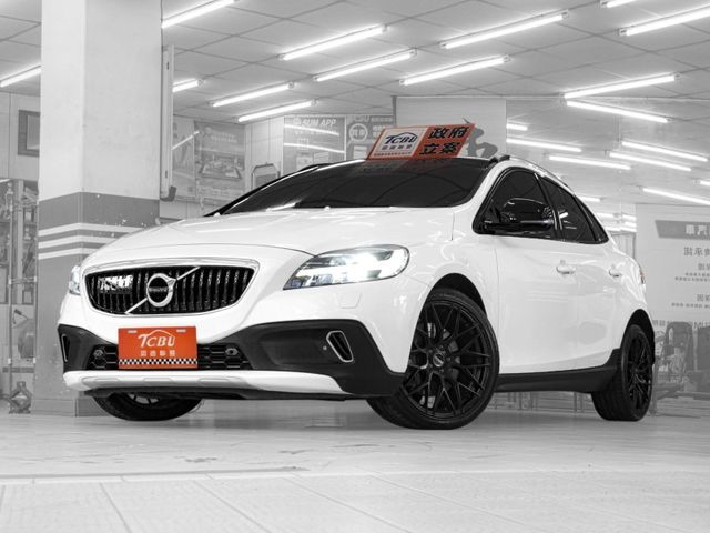 Volvo V40  第1張相片