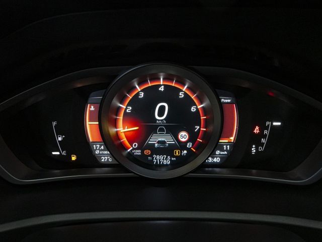 Volvo V40  第4張相片