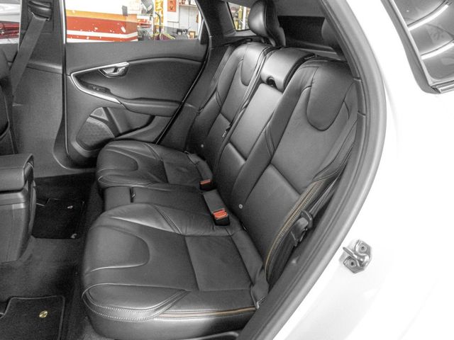 Volvo V40  第9張相片