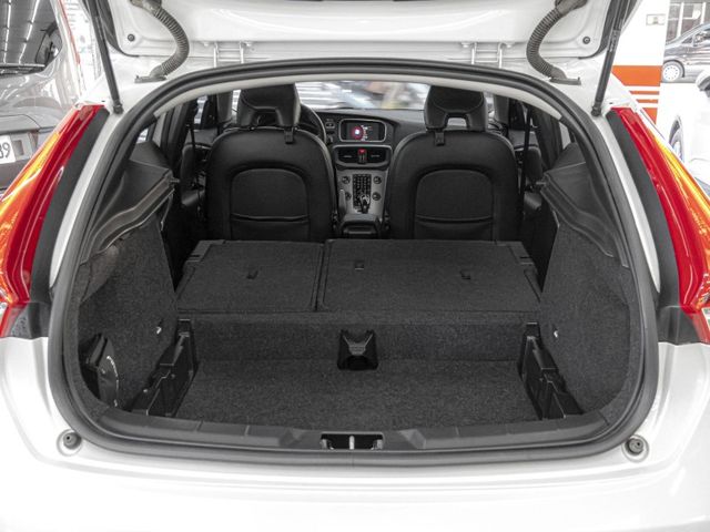 Volvo V40  第21張相片