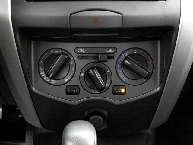 Nissan Livina  第33張相片