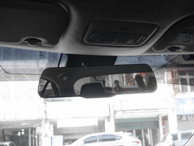 Toyota ALTIS  第21張相片