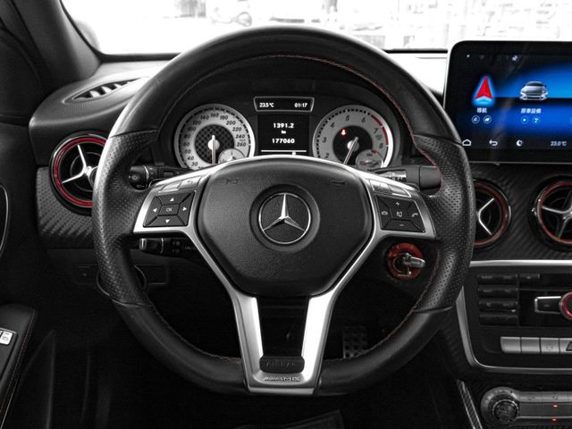 Mercedes-Benz/賓士 A-CLASS  第8張相片