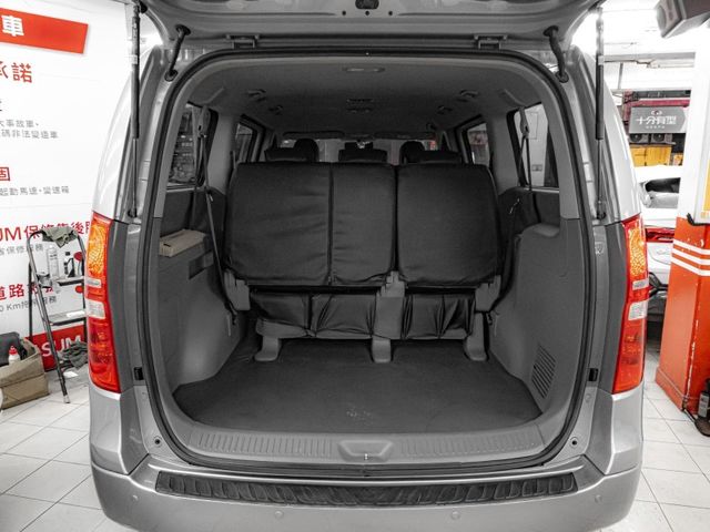 Hyundai Starex  第2張相片