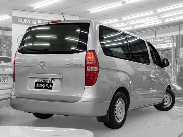 Hyundai Starex  第5張相片
