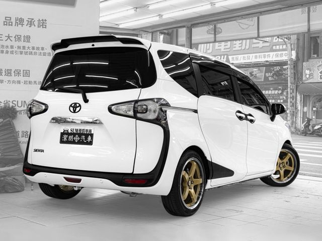 Toyota SIENTA  第5張相片