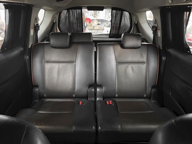 Toyota SIENTA  第13張相片