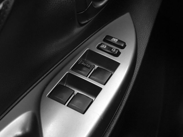 Toyota Yaris  第18張相片