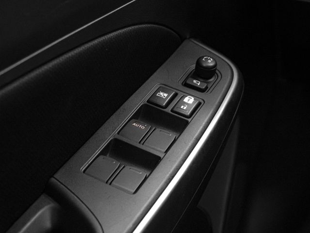 Suzuki SWIFT  第19張相片