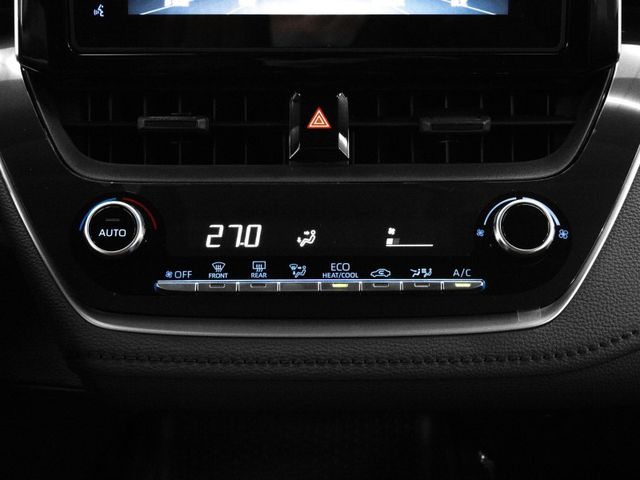 Toyota ALTIS  第16張相片