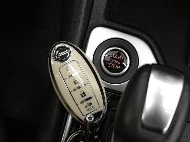 Nissan Sentra  第9張相片