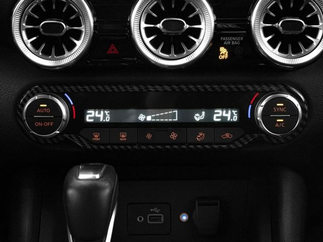 Nissan Sentra  第15張相片