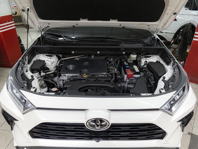 Toyota RAV4  第6張相片