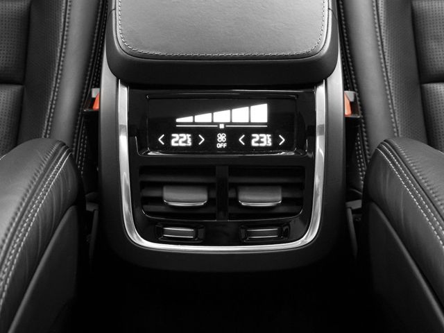 Volvo XC90  第1張相片