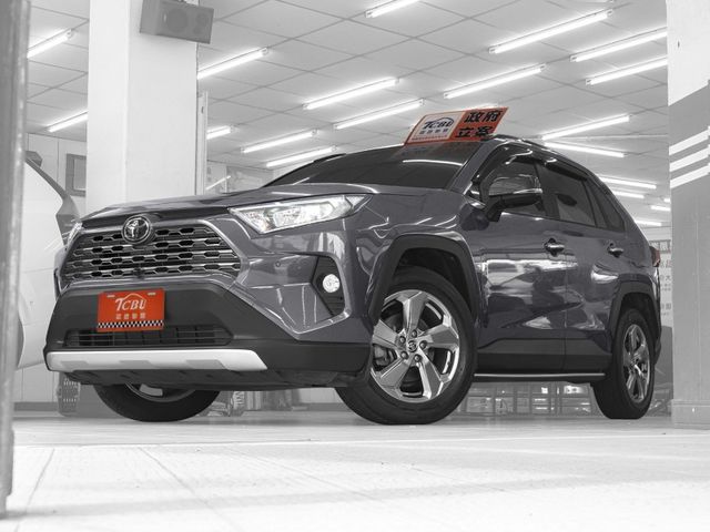 Toyota RAV4  第4張相片