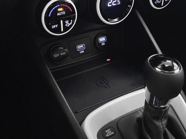 2022年 HYUNDAI現代 VENUE 藍 1.6／定速.車偏.倒車顯影.CarPlay  第1張相片
