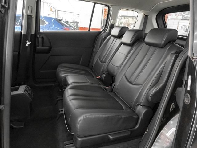 七人座！2011年 MAZDA馬自達 MAZDA5 黑 2.0／天窗.電動椅.倒車雷達.後座出風口  第11張相片